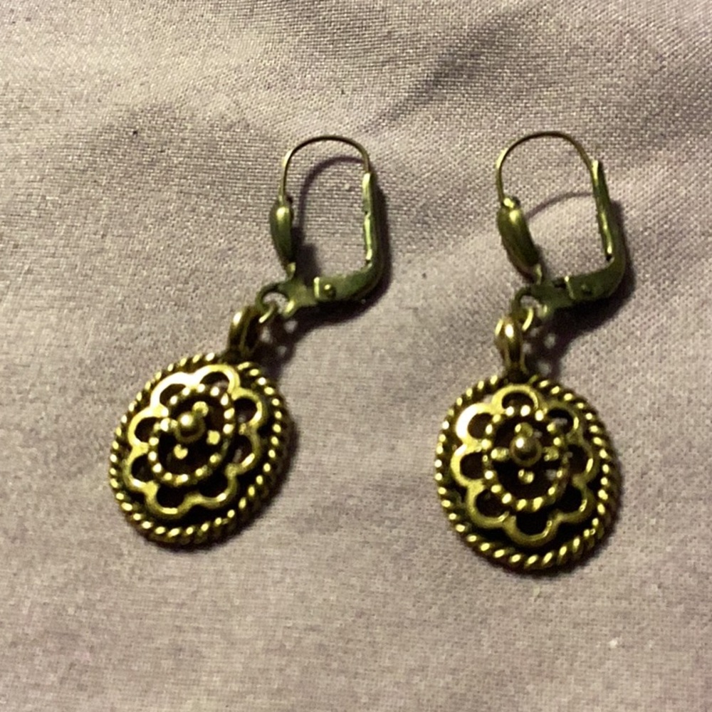 Earrings vintage , good condition